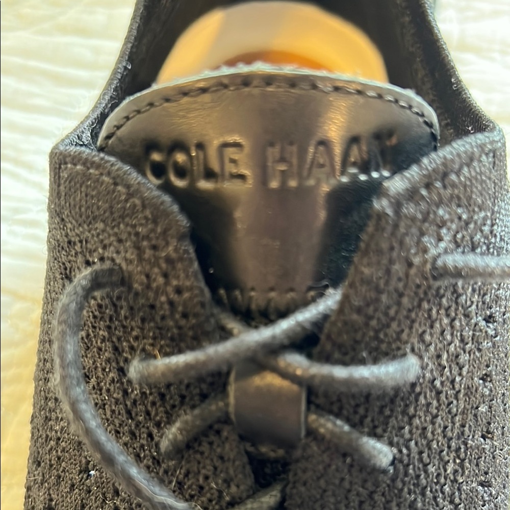 Cole Haan Men's ØriginalGrand Black Oxford Shoes, Size 10 - Picture 2 of 9